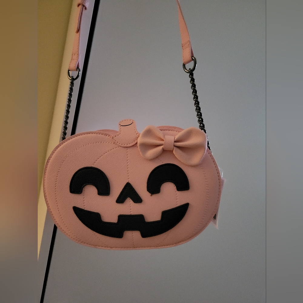 Finebyme Pumpkin pink bag NWT viral